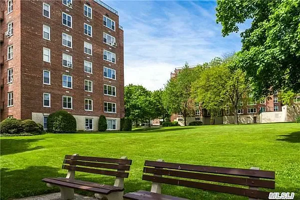 Sold by Douglas Elliman | media 23