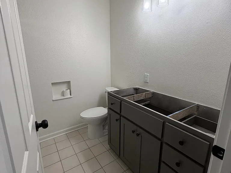 42 Rose Dr — Photo 14