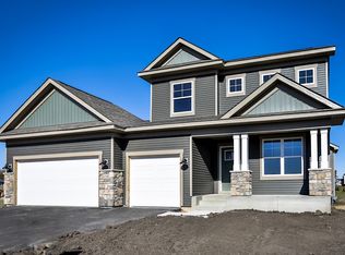 1718 Pebblestone Rd, Carver, MN 55315