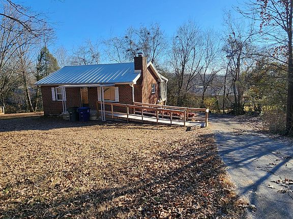 2nd image of 4212 Wilkesview Dr