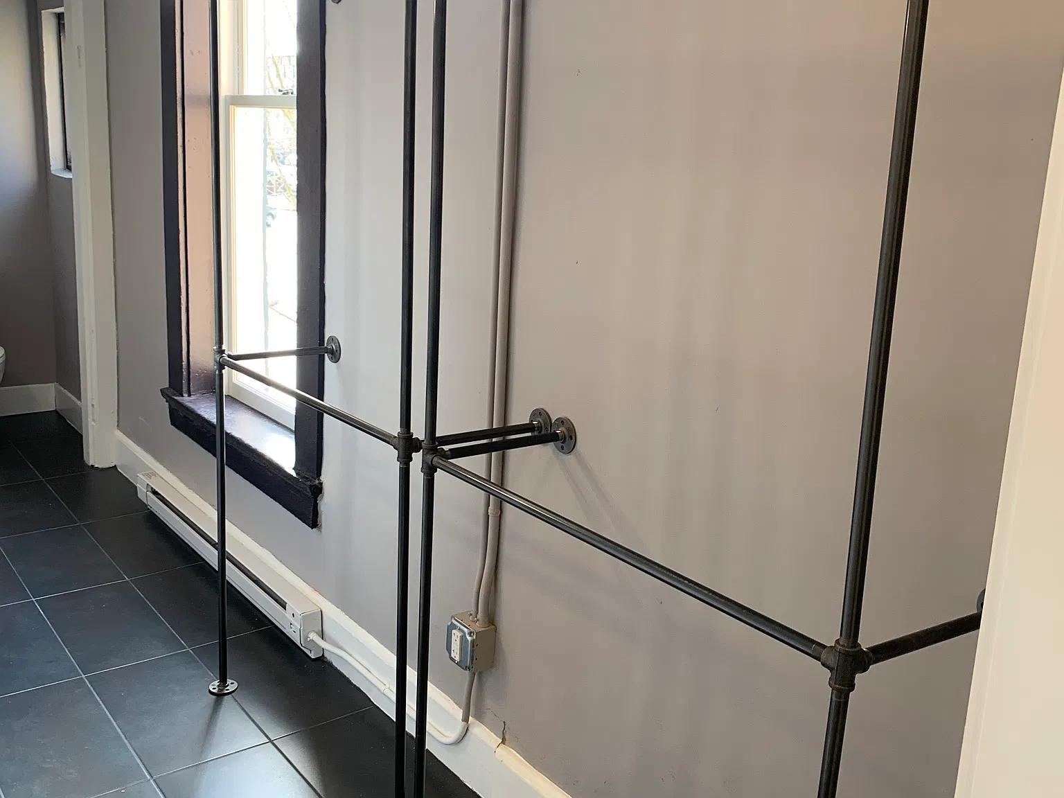 Studio, 406 sqft, $1,100 — Photo 4