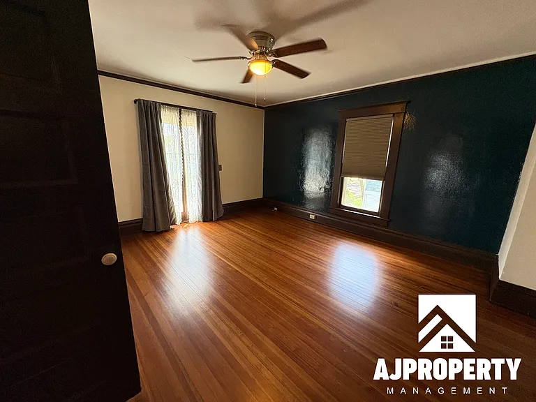 119 N Summit Ave — Photo 28