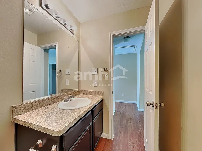 15442 Bammel Fields Ct — Photo 17