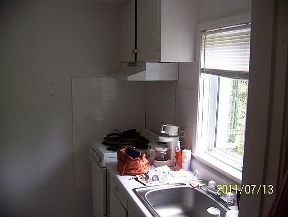 2nd image of 403A W Sunset Ave