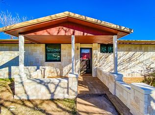 305 Avenue L, Anson, TX 79501