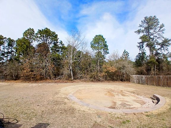 5th image of 3411 Essex Place