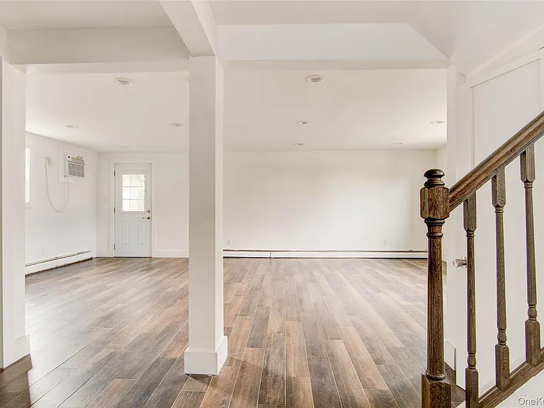 867 Bryant St — Photo 16