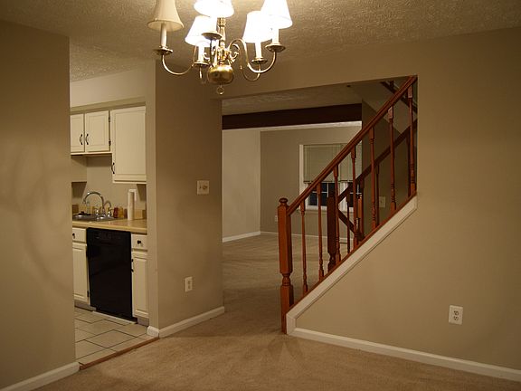 2nd image of 14177 Red River Dr