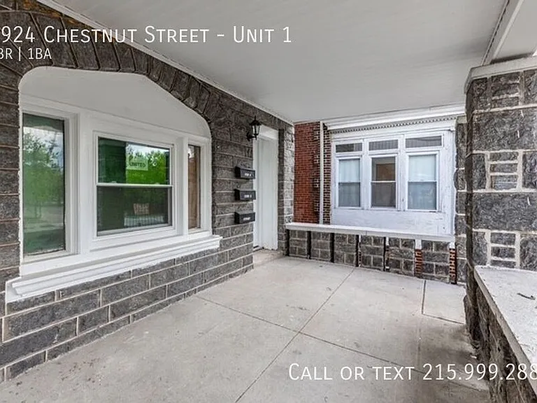 4924 Chestnut St #1 — Photo 2