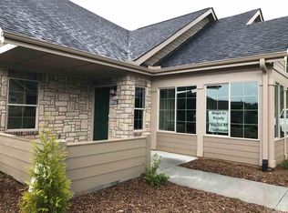 803A Wynnshire Dr, Hickory, NC 28601