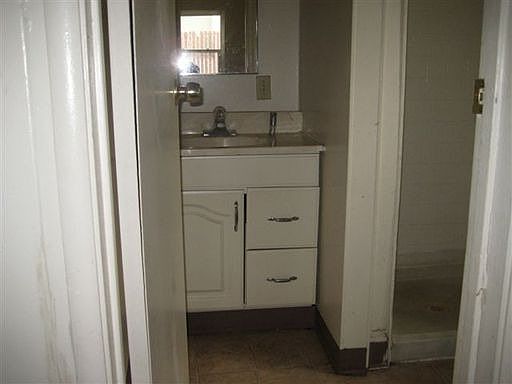 Unit Photo