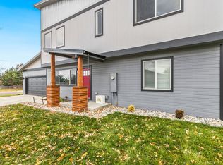 729 Rocky Rd, Fort Collins, CO 80521