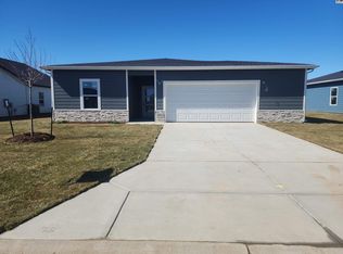 1012 Spring Creek Rd, McPherson, KS 67460