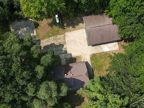 2nd image of 5959 Busch Rd