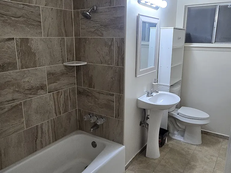5828 Blackhawk Dr — Photo 18