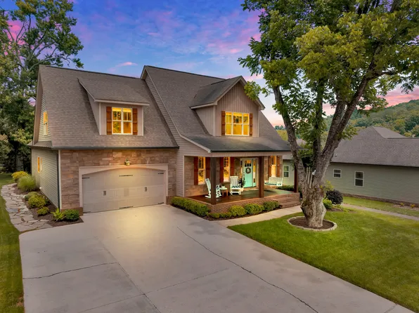3429 Willow Lake Cir, Chattanooga, TN 37419