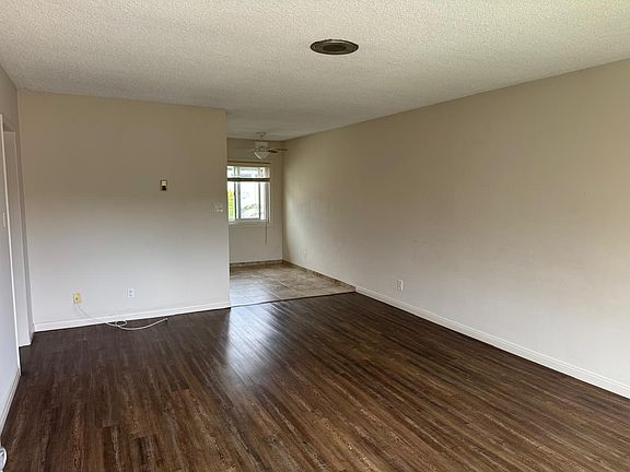 4th image of 21015 Wood Ave APT B