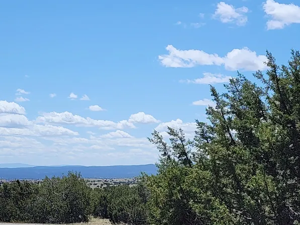 12A Crookton Rd, Ash Fork, AZ 86320