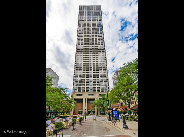 1030 N State St APT 18C