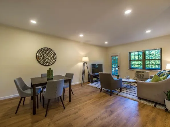 (undisclosed Address), Needham, MA 02492