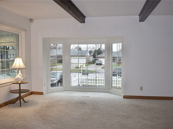 4th image of 3503 Greengarden Blvd