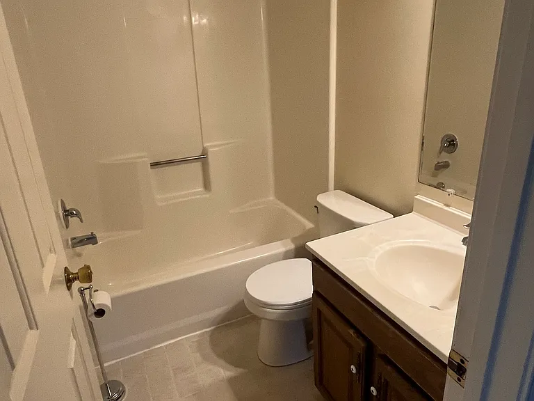 346 Cardinal Rd — Photo 12