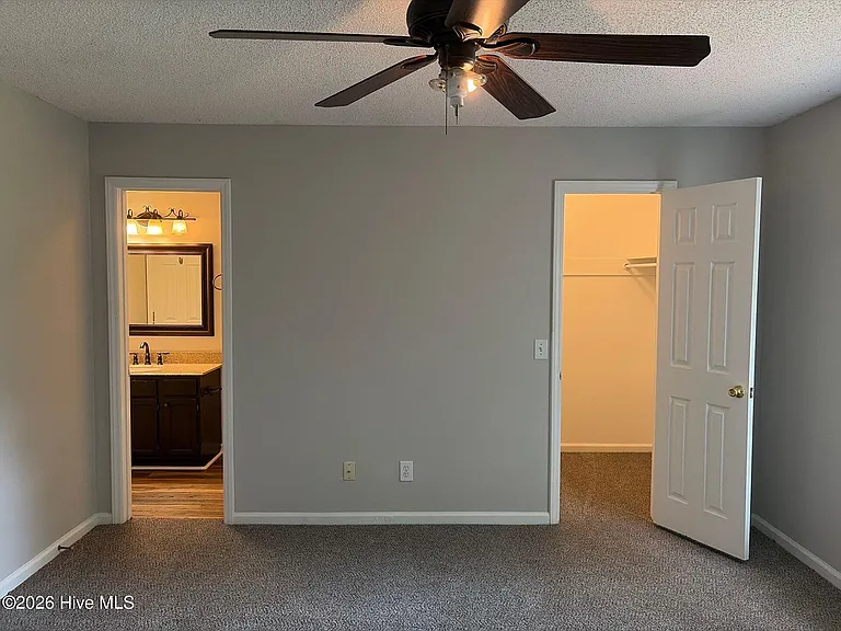 3009 Mulberry Ln #F — Photo 14