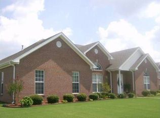 128 Pin Oak Dr, Florence, AL 35633