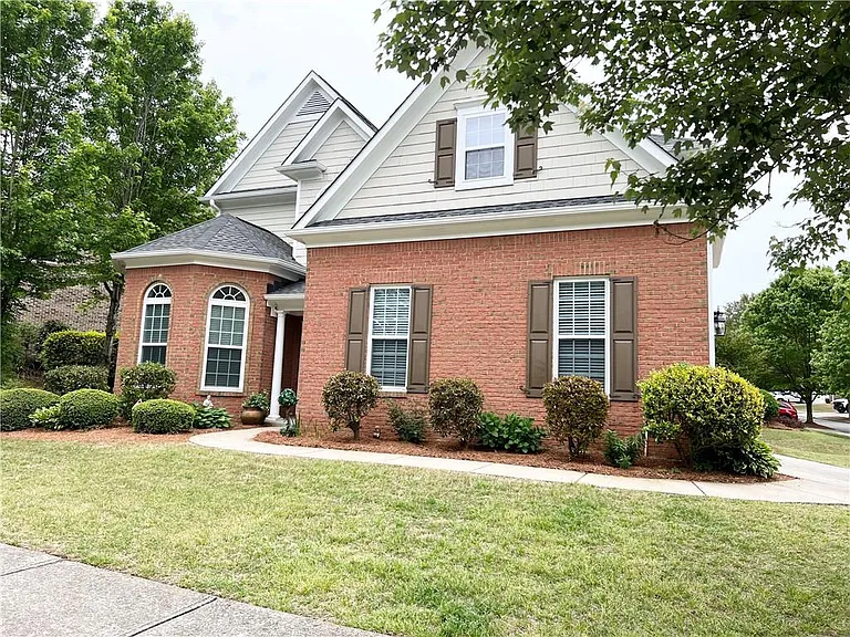 3415 Earhart Way — Photo 2
