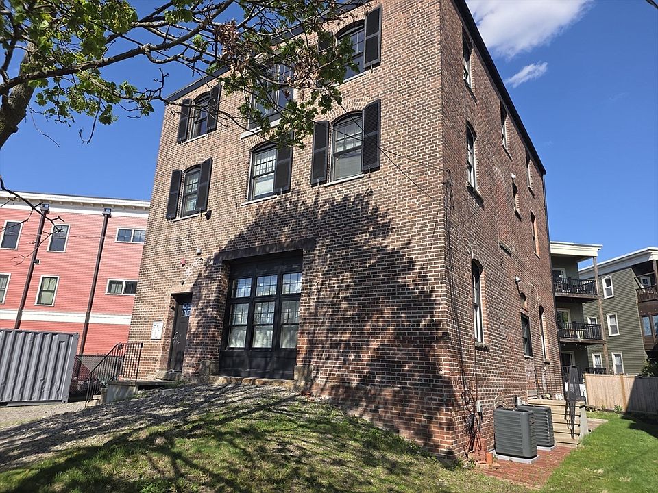 1st image of 14 Meehan St