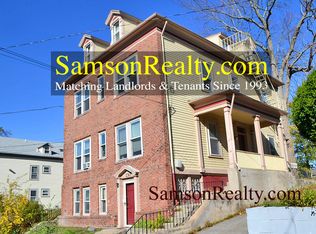 130 Doyle Ave APT 3, Providence, RI 02906