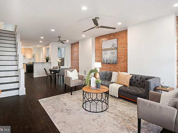 4th image of 333 Leverington Ave