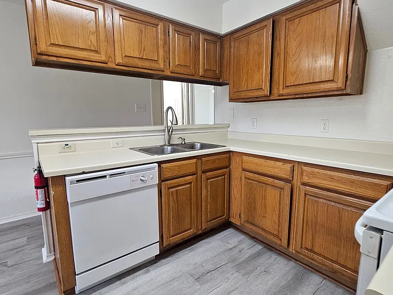 3024 N Bell Ave — Photo 15