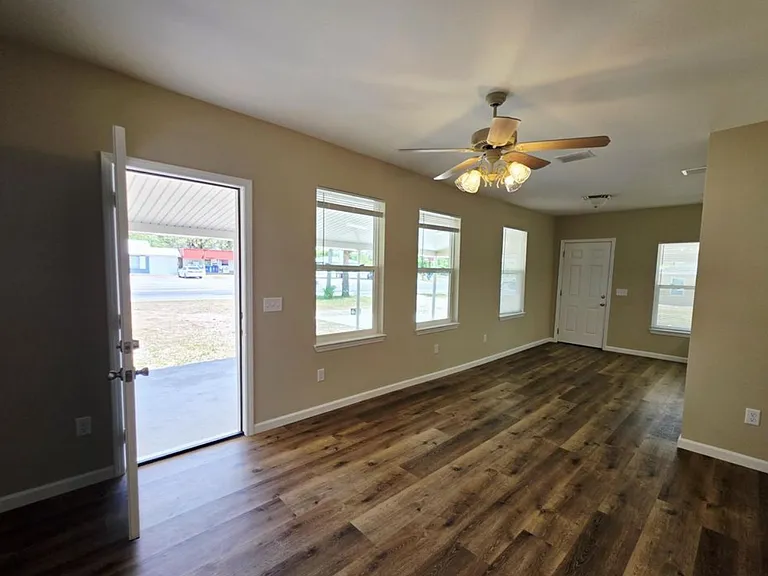 4932 E Highway 98 — Photo 5