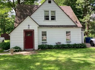 3220 Tampa St, Kalamazoo, MI 49048