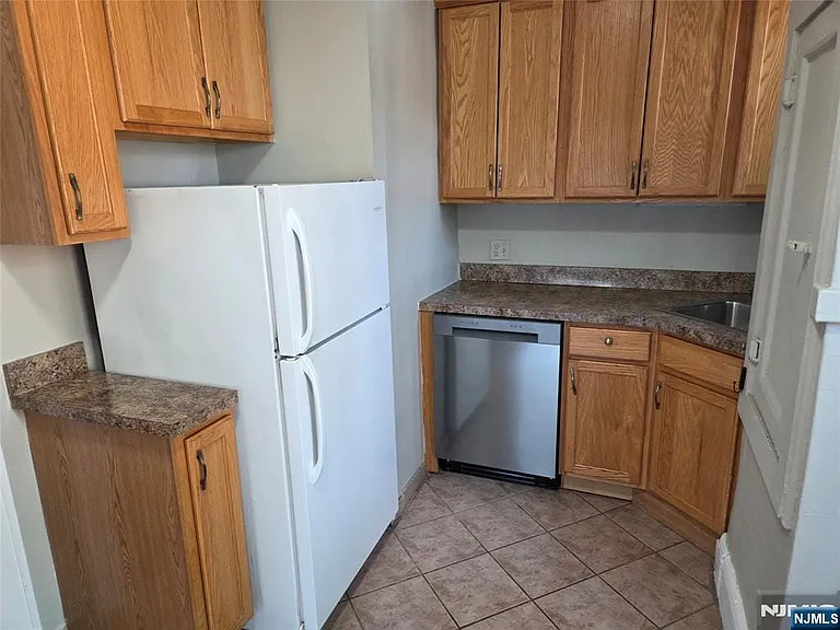 22 Seymour St #6 — Photo 15