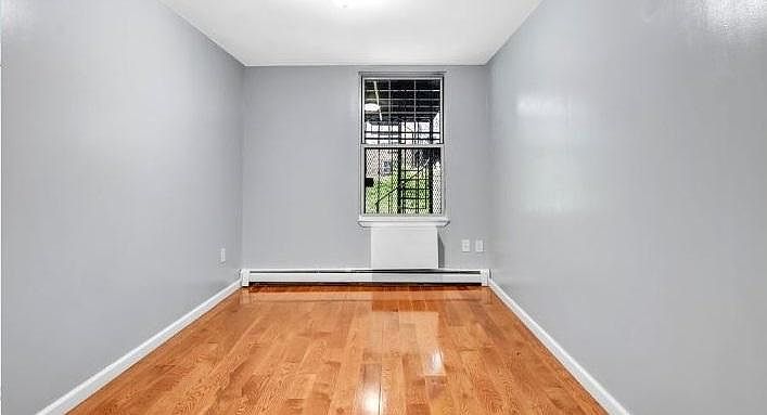 2nd image of 800 Fox St #B2