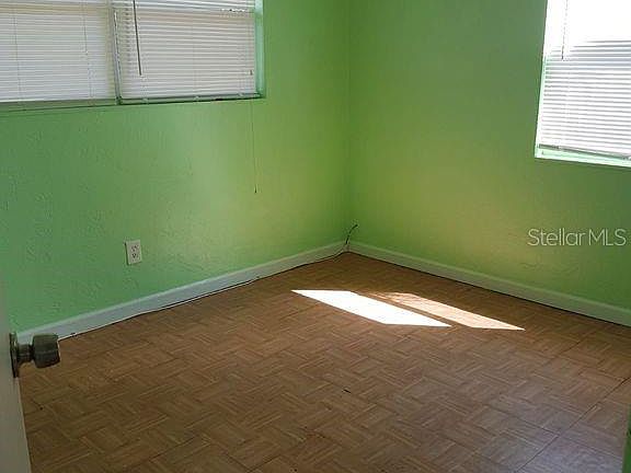 4th image of 3862 12th Ave S