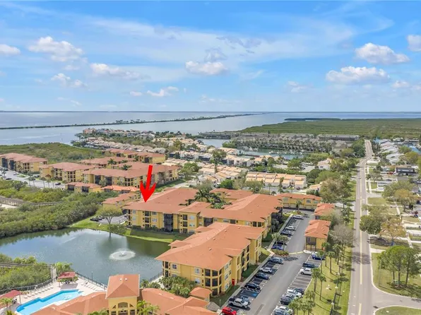 4333 Bayside Village Dr APT 320, Tampa, FL 33615