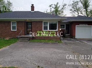 4408 Oak Hill Rd, Evansville, IN