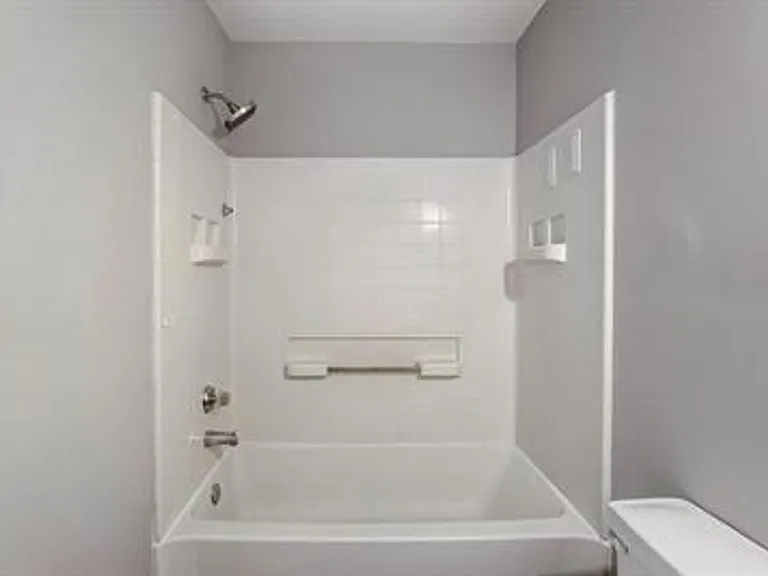 3821 Mosscroft Ln — Photo 6