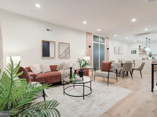 2621 E Huntingdon St, Philadelphia, PA 19125