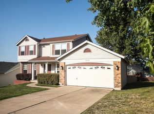 3050 Meadow Wood Dr, Saint Charles, MO 63303