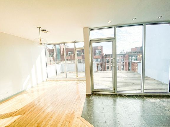 3rd image of 359 15th St APT 4