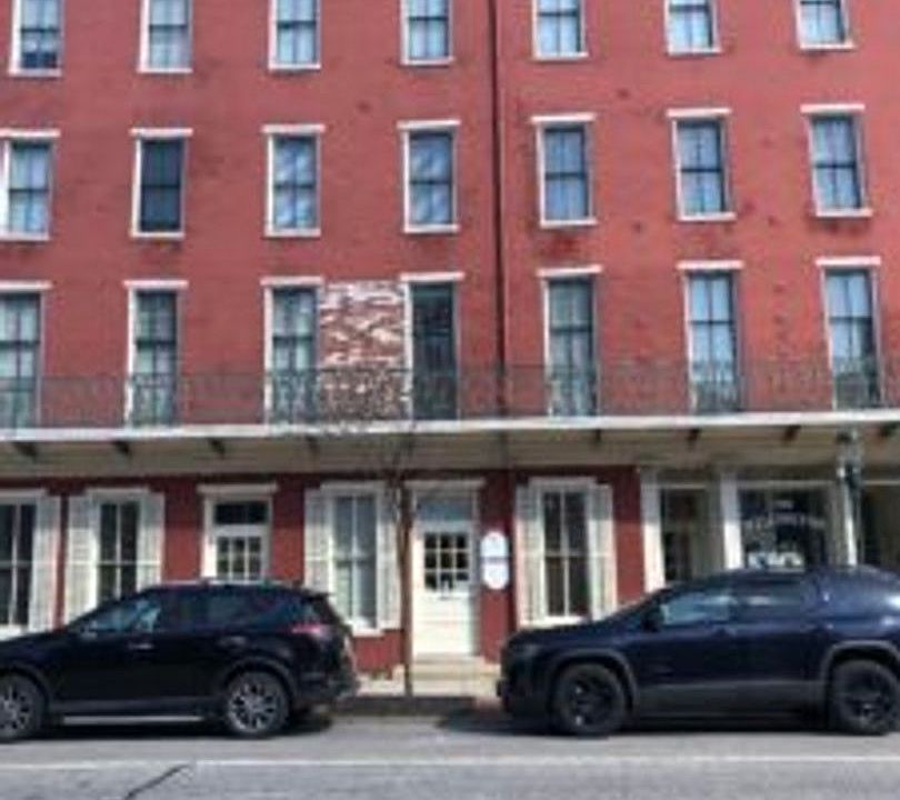 1st image of 17 E High St APT 301