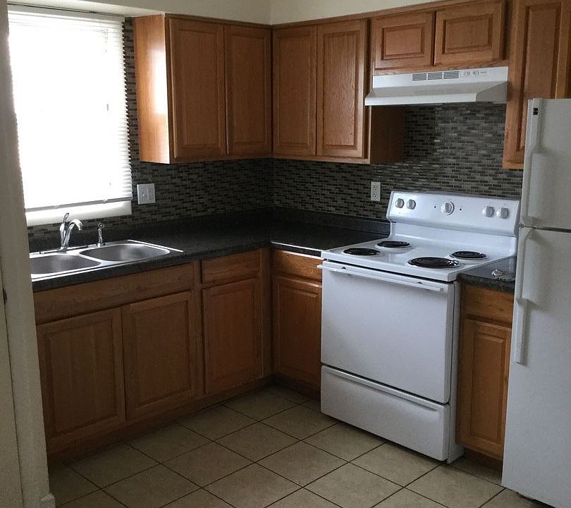 2nd image of 3321 Pioneer Ave SE APT 04
