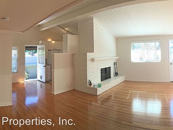 2nd image of 2110 Coral Pl