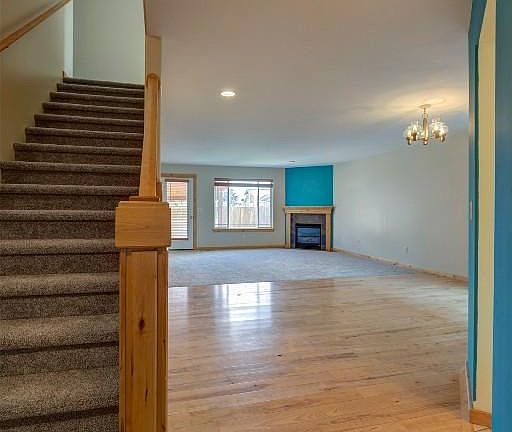 3rd image of 1341 N River Rock Dr