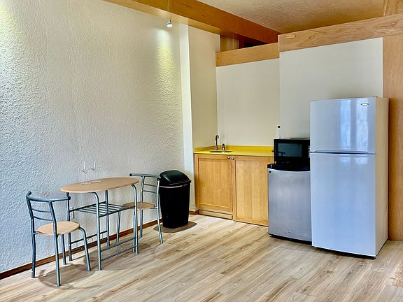 2nd image of 101 Palm Harbor Pkwy #328-B