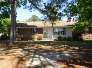 282 Riverbend Rd N, Goldsboro, NC 27530